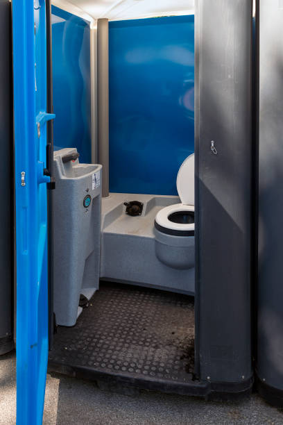 Portable Toilet Options We Offer in Chimayo, NM